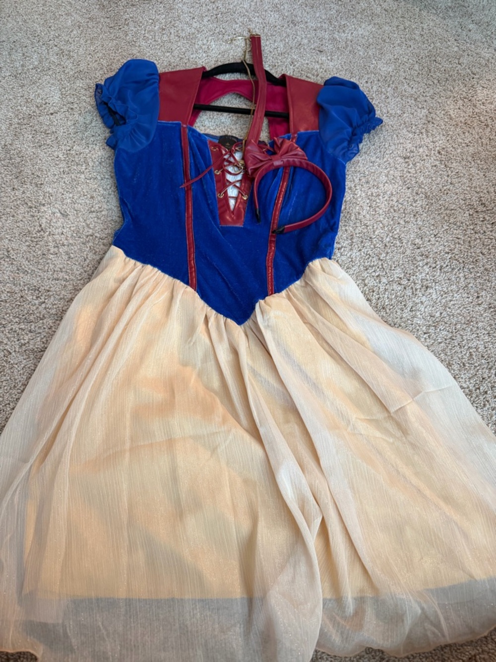 Disney Princess Snow White dress